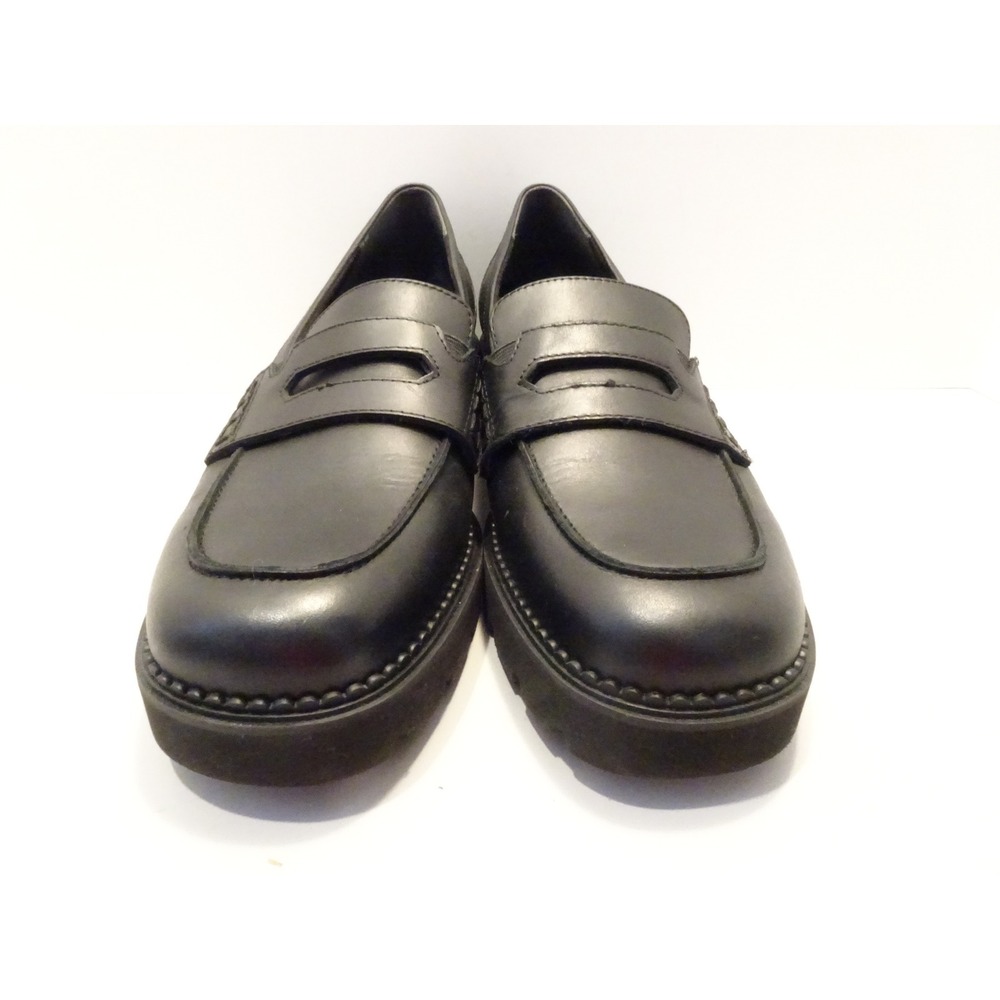 Vionic Black Leather Lug Sole Penny Loafers Size 10 Wingtip Detail